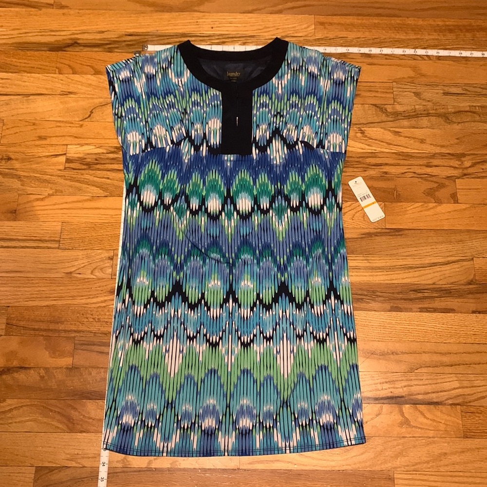 Abstract blues and greens patterned straight dress